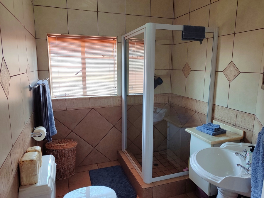 3 Bedroom Property for Sale in Wilkoppies North West